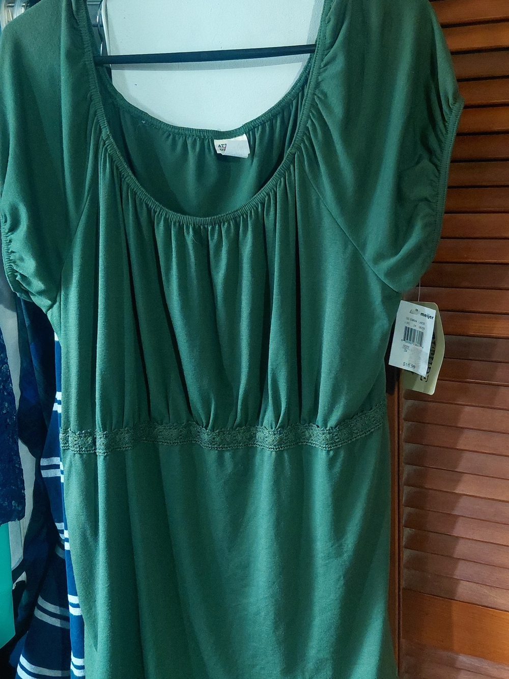 Deep Green Scoop Neck Knit Dress with Waist Trim